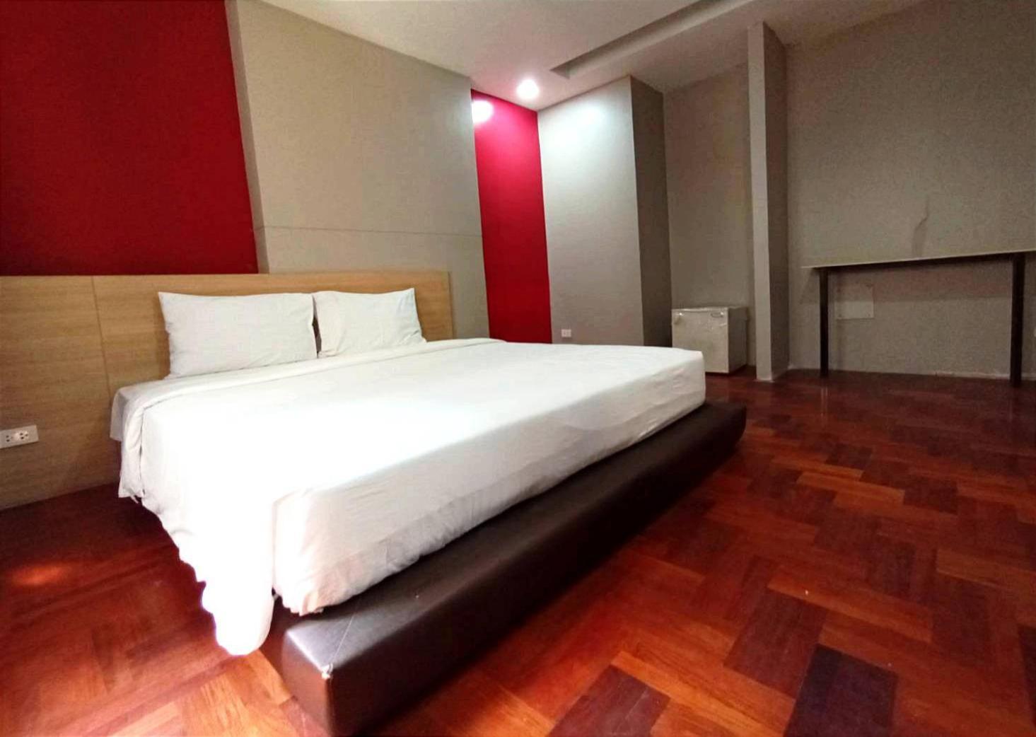 โกอินน์ สีลม - สถานีรถไฟฟ้าเซนต์หลุยส์ Go Inn Silom - Bts Saint Louis Bangkok Exterior foto
